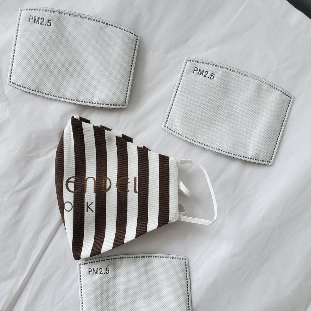 Henri Bendel Facemask